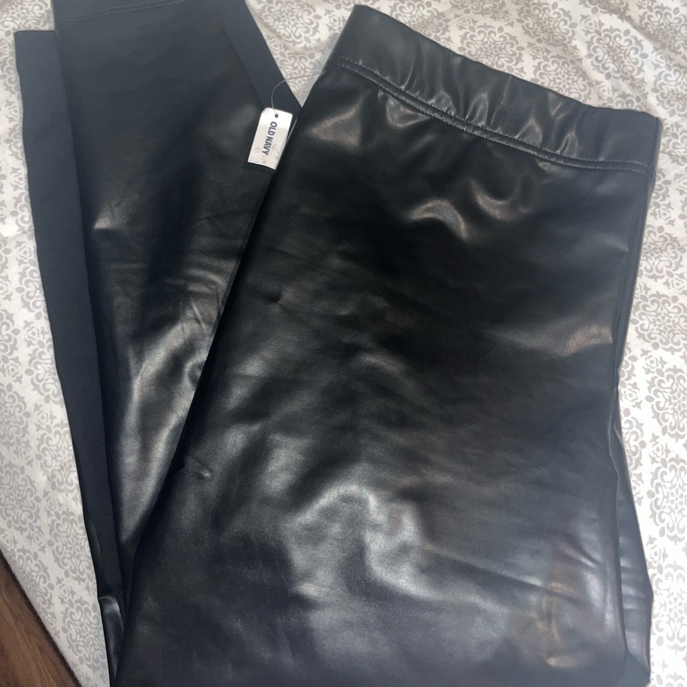 Faux leather leggings